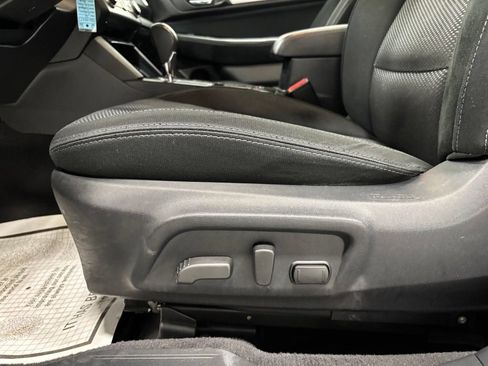 Used 2016 Subaru Outback 2.5i Premium AWD/4WD image 12