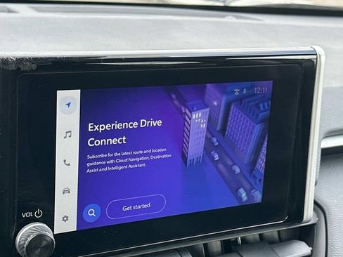 Used 2025 Toyota RAV4 XLE image 22