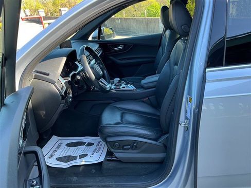 Used 2018 Audi Q7 3.0T Prestige w/ Prestige Package AWD/4WD image 26