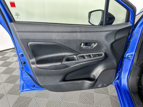 Certified 2024 Nissan Versa SR w/ Trunk Package image 21