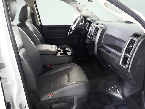 Used 2018 RAM 2500 Tradesman image 27