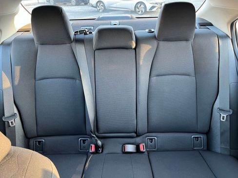 Used 2025 Toyota Corolla LE image 37