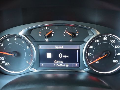 Used 2023 GMC Acadia SLT AWD/4WD image 35
