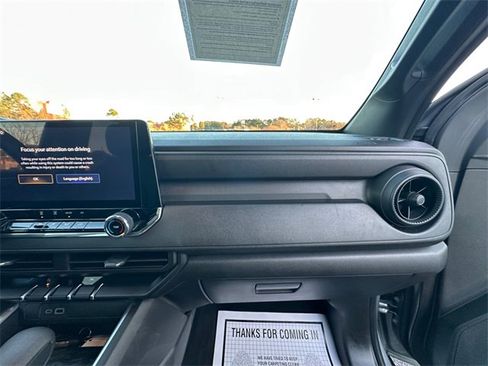 Used 2024 Chevrolet Colorado Trail Boss w/ Safety Package image 16
