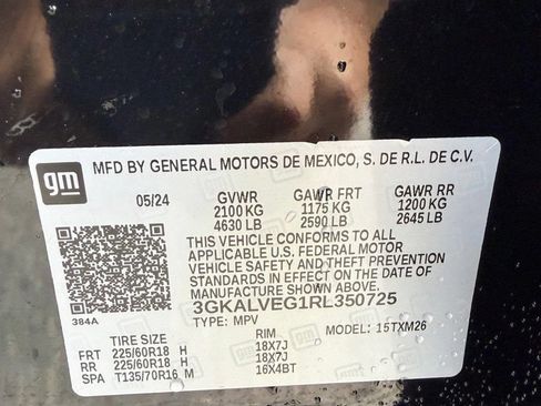 Used 2024 GMC Terrain SLT AWD/4WD image 16