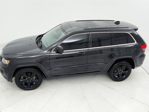 Used 2014 Jeep Grand Cherokee Altitude image 35