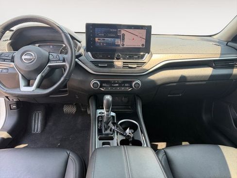 Used 2023 Nissan Altima 2.5 SL AWD/4WD image 10