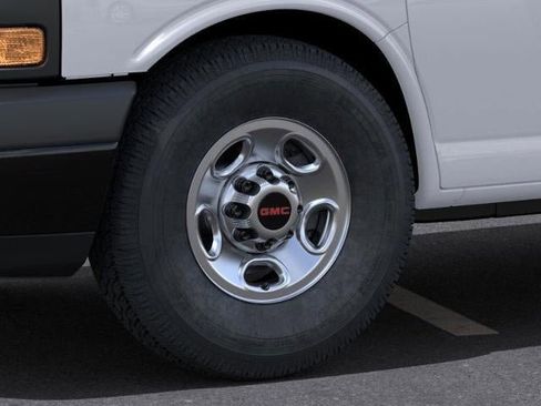 New 2024 GMC Savana 2500 w/ Driver Convenience Package image 36
