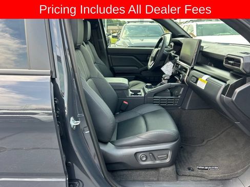 Used 2026 Toyota 4Runner Limited AWD/4WD image 23