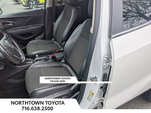 Used 2018 Buick Encore Sport Touring AWD/4WD image 11