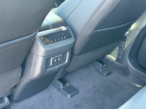 New 2026 Nissan Pathfinder SL FWD image 15