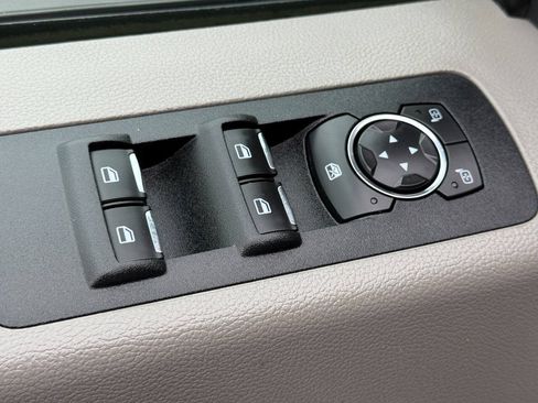 Used 2019 Ford F150 XL w/ Equipment Group 101A Mid RWD image 13