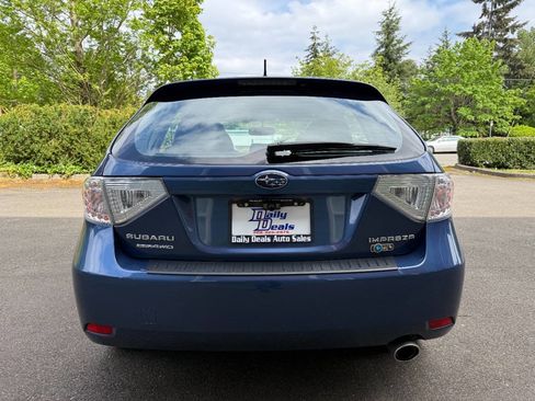Used 2011 Subaru Impreza 2.5i Premium w/ PWR Moonroof Value Pkg AWD/4WD image 9