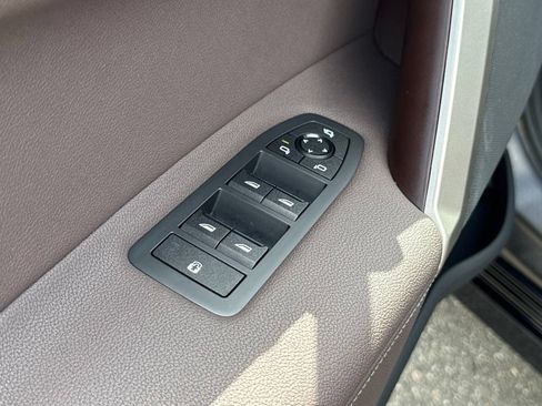 Used 2023 BMW iX M60 AWD/4WD image 20