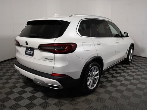 Used 2022 BMW X5 xDrive40i w/ Premium Package AWD/4WD image 5