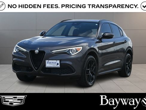 Used 2021 Alfa Romeo Stelvio Sprint w/ Nero Edizione RWD image 1