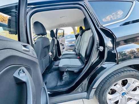 Used 2013 Ford Escape SE image 18