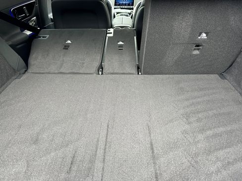 New 2026 Mercedes-Benz GLC 300 4MATIC image 15