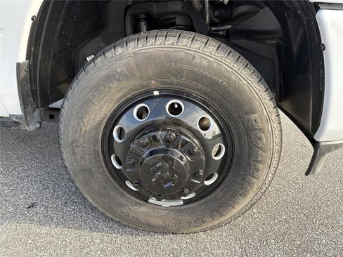 New 2025 RAM 3500 Laramie image 8