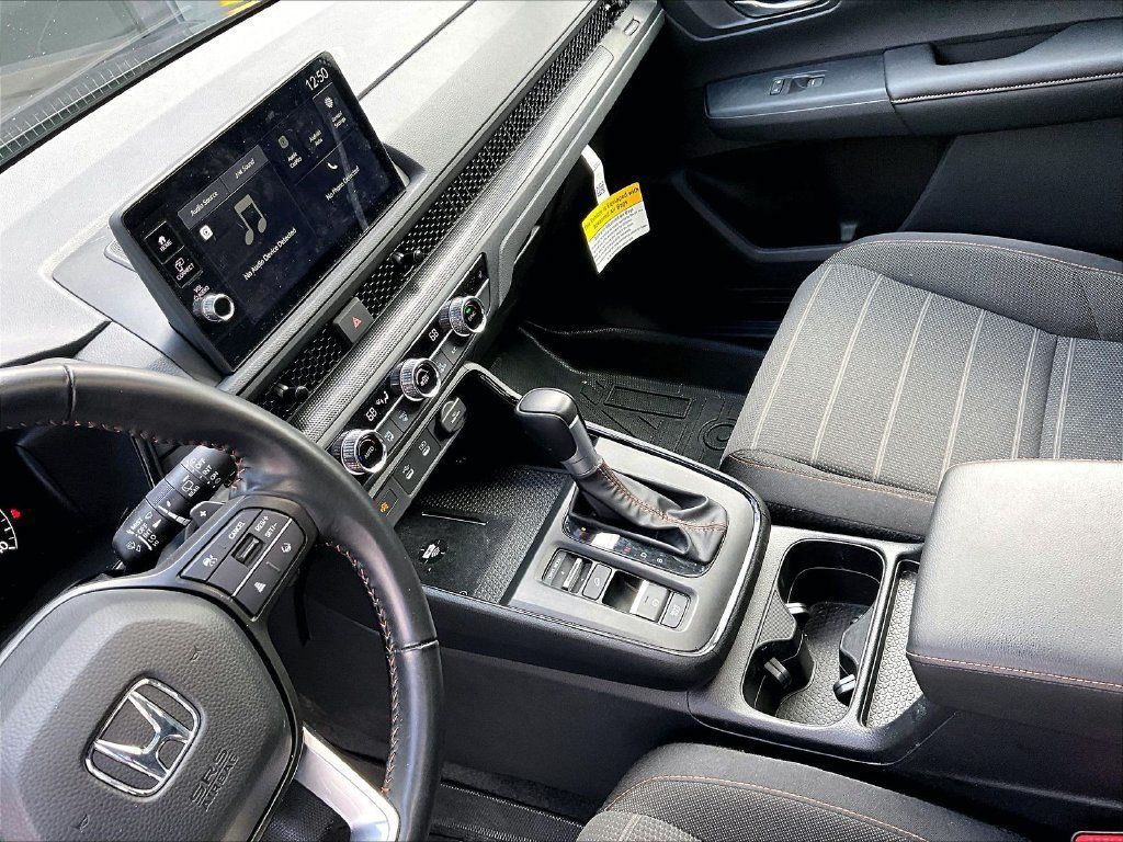 Used 2026 Honda CR-V Sport image 14