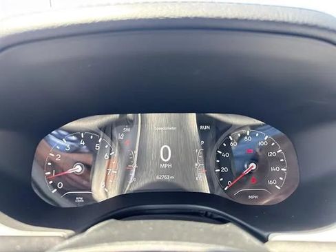 Used 2023 Jeep Compass Limited w/ Sun and Sound Group AWD/4WD image 10