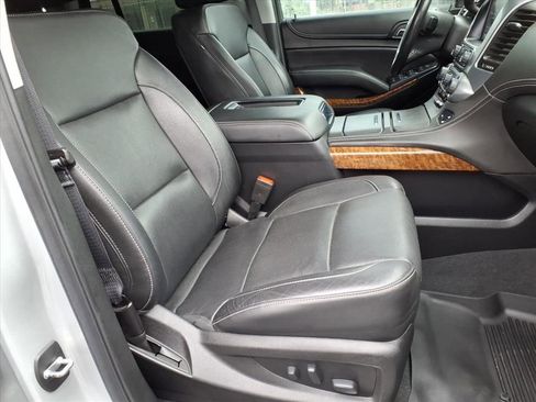 Used 2020 Chevrolet Tahoe Premier RWD image 20