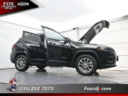 Used 2022 Jeep Cherokee Latitude Lux AWD/4WD image 34