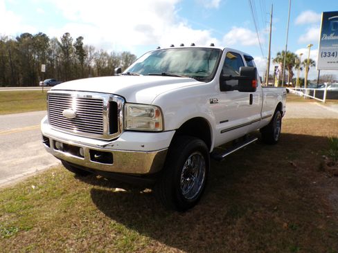 Used 1999 Ford F250 Lariat image 4