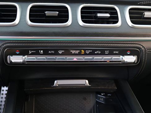 Used 2021 Mercedes-Benz GLS 63 AMG 4MATIC w/ Warmth & Comfort Package image 28