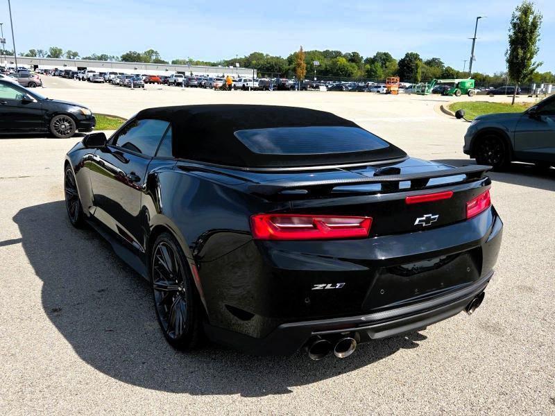Used 2018 Chevrolet Camaro ZL1 w/ LPO, ZL1 Protection Package RWD image 4