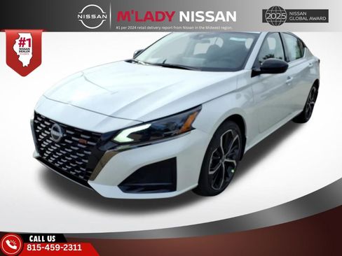 New 2025 Nissan Altima 2.5 SR image 3