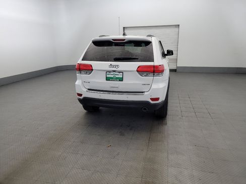 Used 2016 Jeep Grand Cherokee Limited w/ Luxury Group II AWD/4WD image 7
