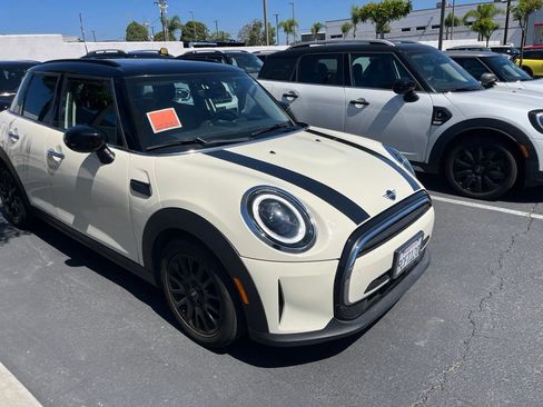 Used 2023 MINI Cooper 4-Door Hardtop FWD image 5