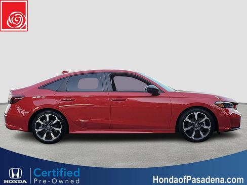 Certified 2025 Honda Civic Sport Touring image 4