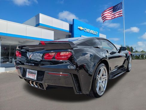 Used 2017 Chevrolet Corvette Grand Sport RWD image 3