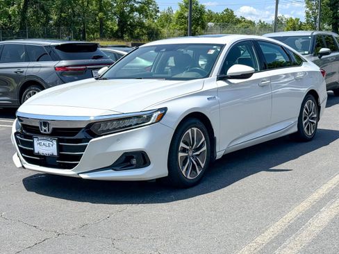 Used 2022 Honda Accord EX-L image 3