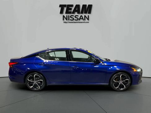 Used 2023 Nissan Altima 2.5 SR image 8