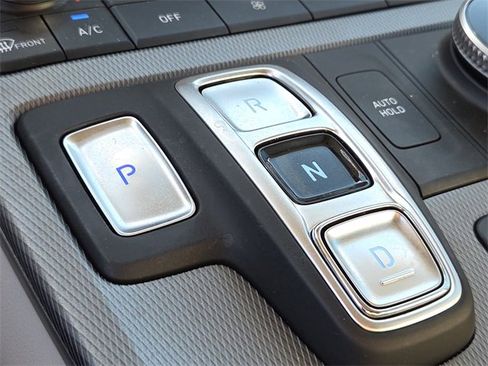 Used 2023 Hyundai Palisade Limited w/ Cargo Package image 24