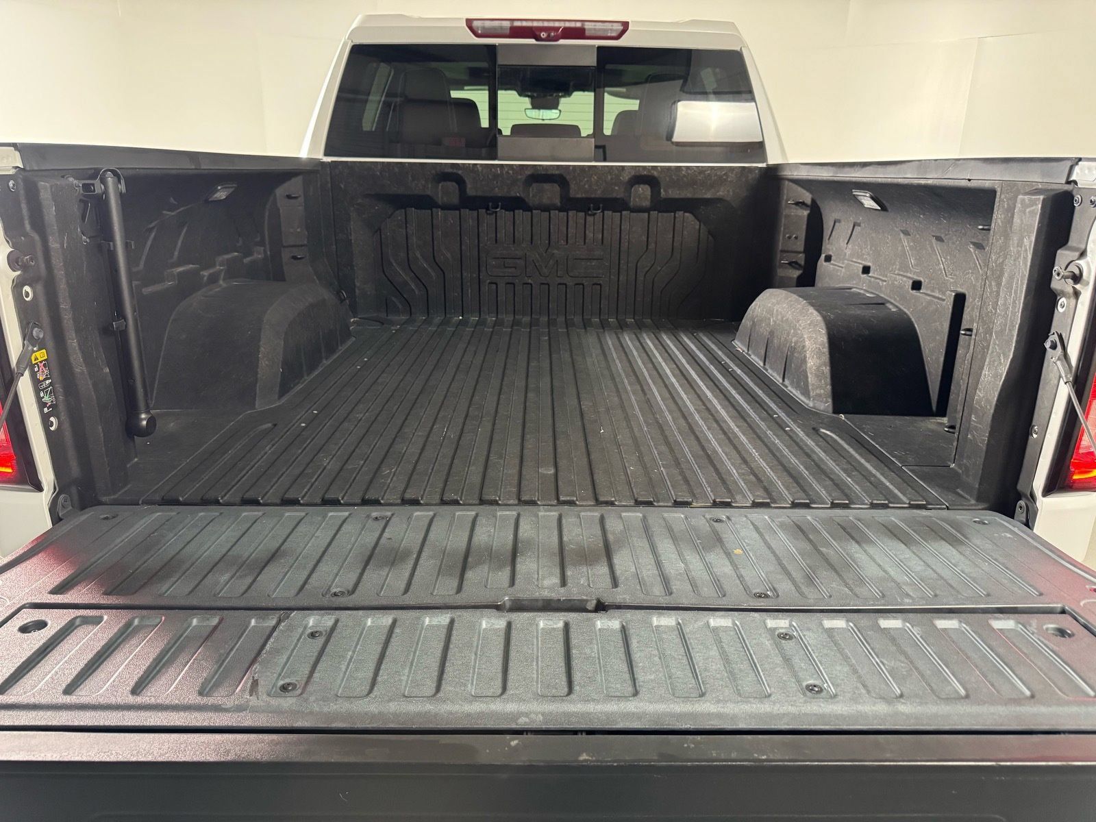 Used 2024 GMC Sierra 1500 Denali Ultimate AWD/4WD image 20