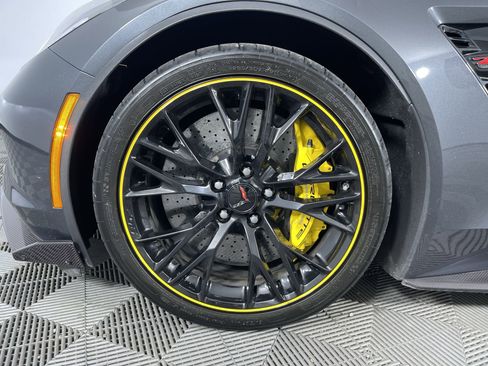 Used 2018 Chevrolet Corvette Z06 image 28