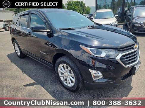 Used 2021 Chevrolet Equinox LT AWD/4WD image 2