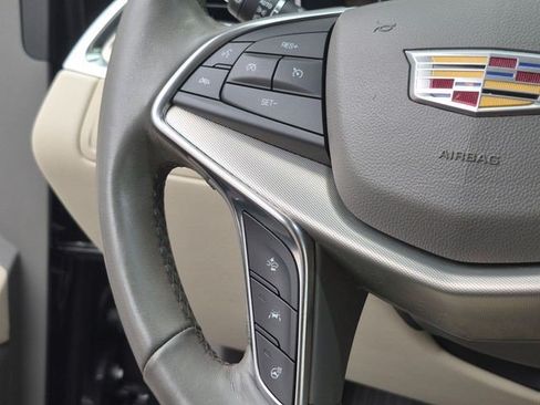 Certified 2023 Cadillac XT5 Premium Luxury AWD/4WD image 11