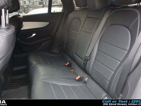 Used 2019 Mercedes-Benz GLC 300 GLC 300 4MATIC Coupe image 24
