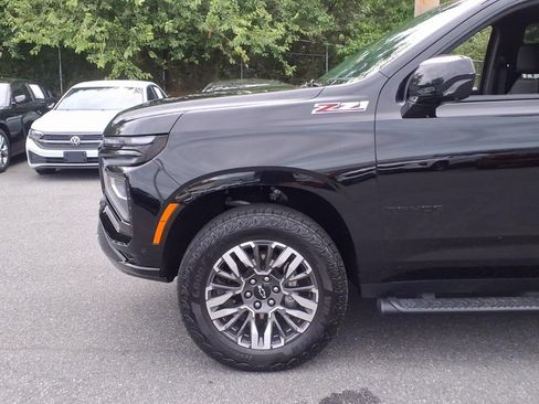 Certified 2025 Chevrolet Tahoe Z71 AWD/4WD image 6