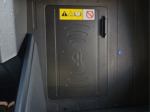 Certified 2025 Toyota Tundra SR5 image 24