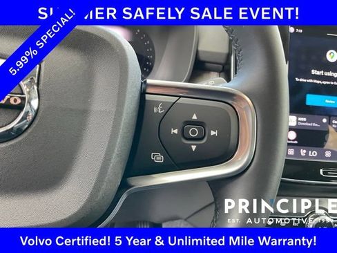 Certified 2023 Volvo XC40 B5 Plus w/ Protection Package Premier AWD/4WD image 21