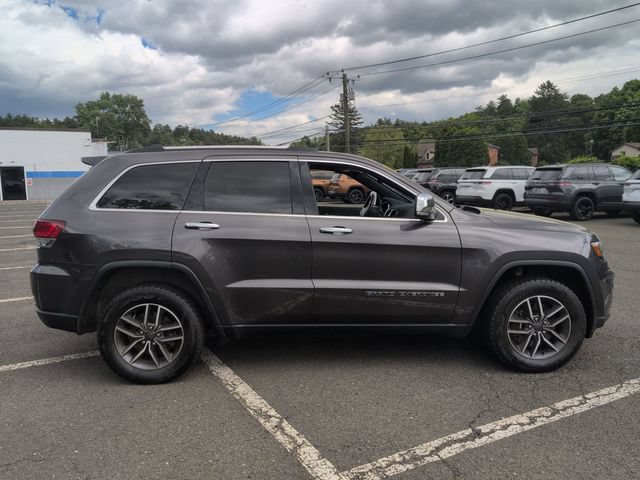 Certified 2021 Jeep Grand Cherokee Limited w/ Sun & Sound Group AWD/4WD image 4