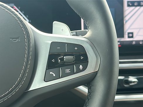 Certified 2025 BMW X5 xDrive40i w/ M Sport Package image 27