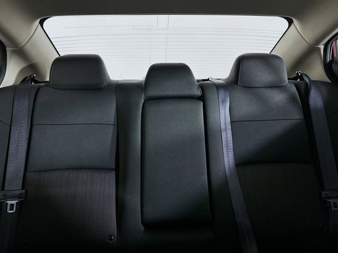 Used 2024 Nissan Altima 2.5 SV FWD image 30