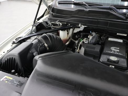 Used 2022 RAM 2500 Laramie w/ Night Edition AWD/4WD image 20
